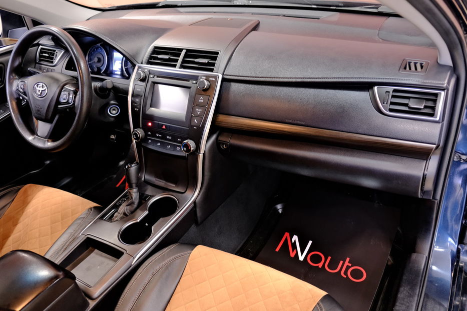 Продам Toyota Camry 2016 года в Одессе