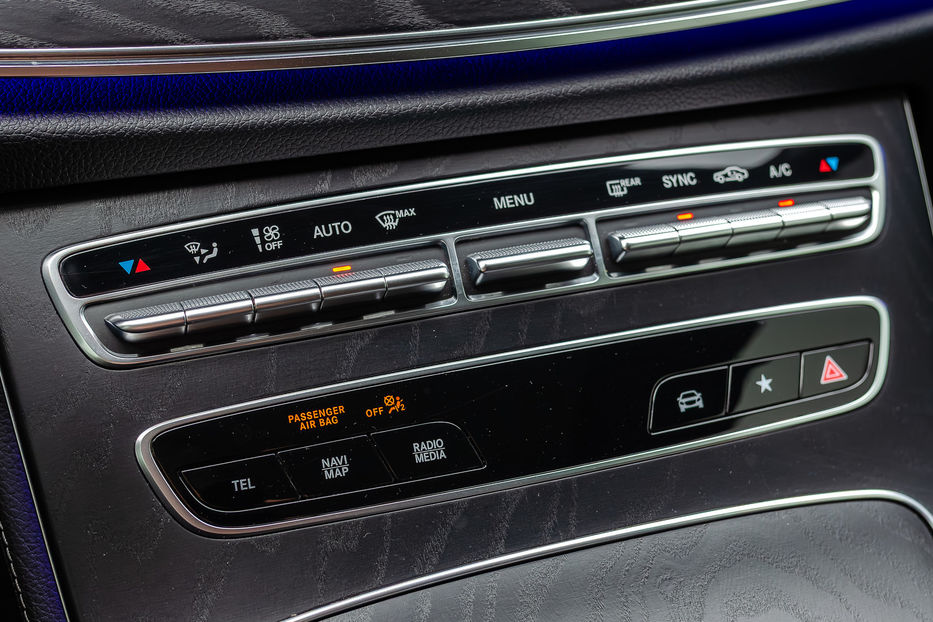 Продам Mercedes-Benz E-Class 450 Coupe AMG 4Matic 2022 года в Киеве