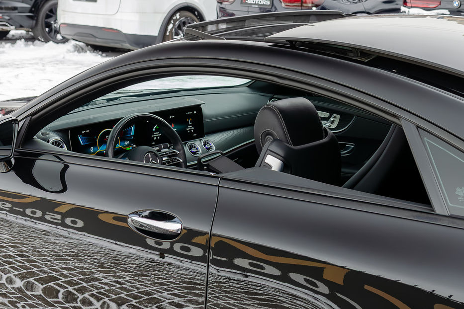 Продам Mercedes-Benz E-Class 450 Coupe AMG 4Matic 2022 года в Киеве