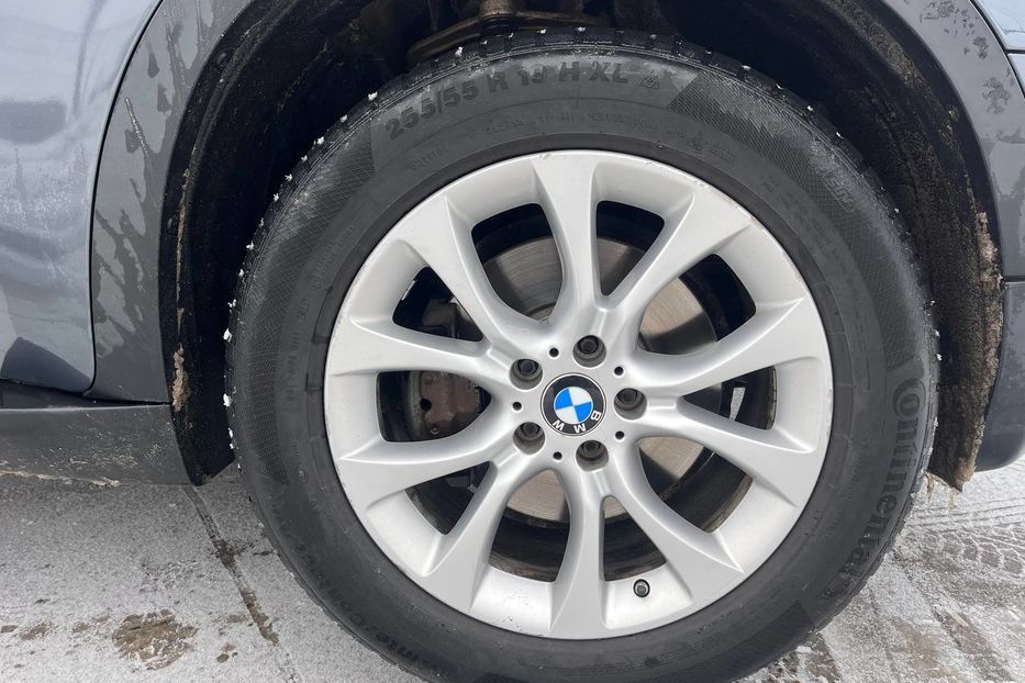 Продам BMW X5 2012 года в Черновцах