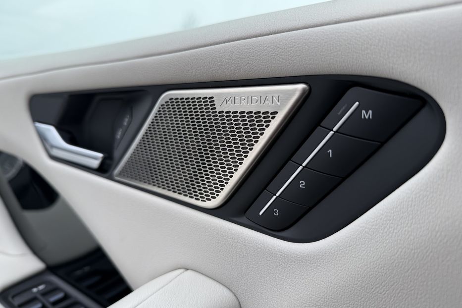 Продам Jaguar E-Pace I-Pace РЕСТАЙЛ 400к.с 2021 года в Львове