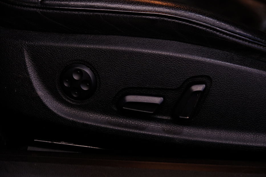 Продам Audi A5 Premium Plus 2011 года в Одессе