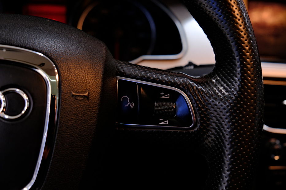 Продам Audi A5 Premium Plus 2011 года в Одессе