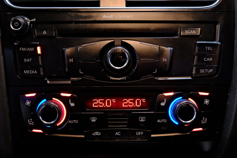 Продам Audi A5 Premium Plus 2011 года в Одессе