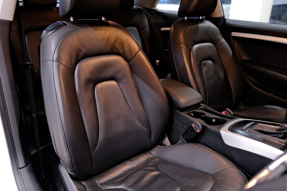 Продам Audi A5 Premium Plus 2011 года в Одессе