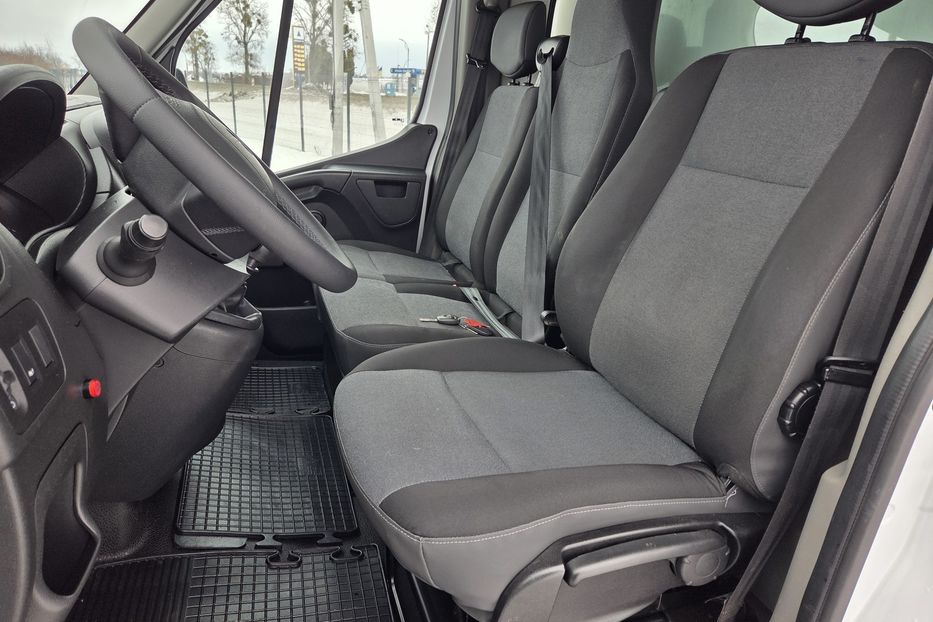 Продам Renault Master груз. 2019 года в Львове