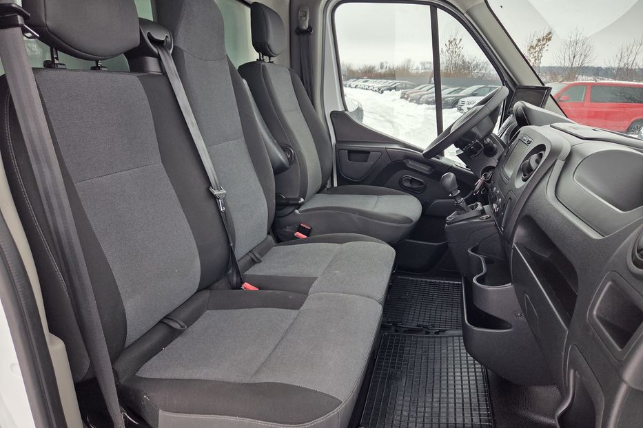 Продам Renault Master груз. 2019 года в Львове