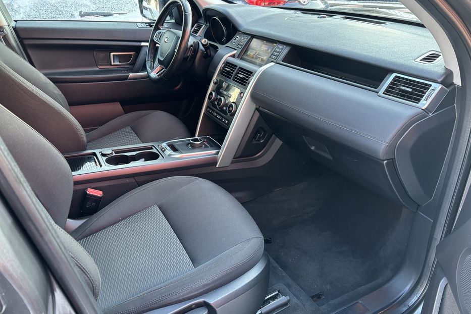 Продам Land Rover Discovery Sport 2018 года в Житомире