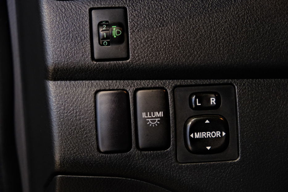 Продам Daihatsu Materia 2008 года в Одессе