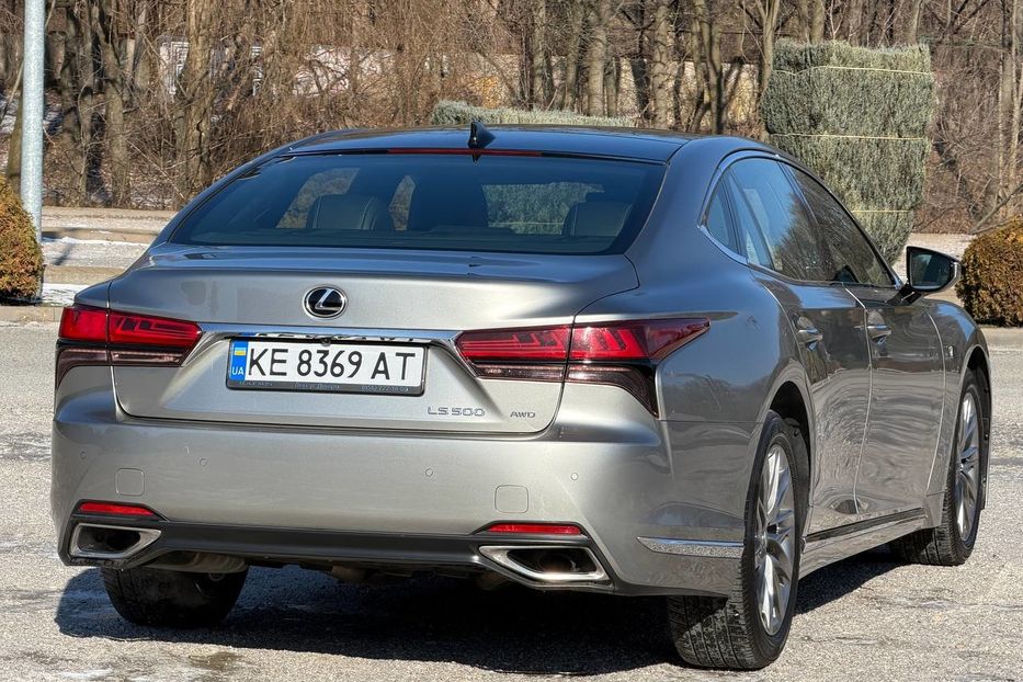 Продам Lexus LS 600 2020 года в Днепре