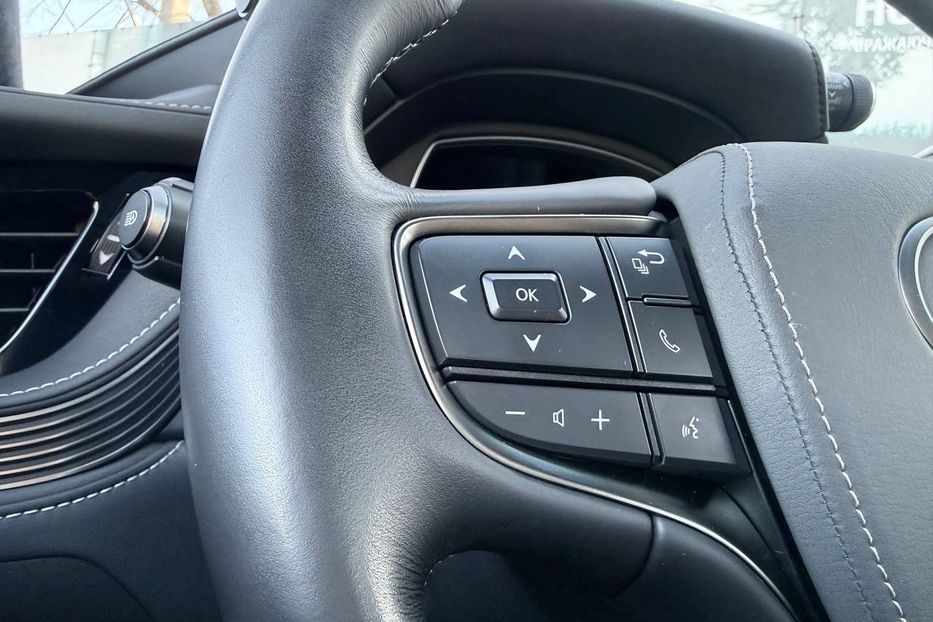 Продам Lexus LS 600 2020 года в Днепре