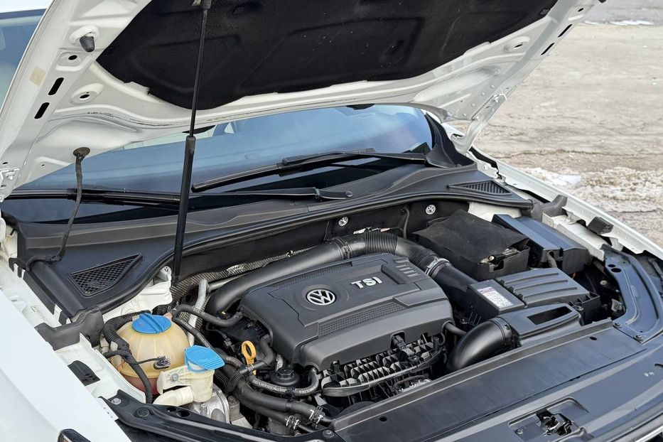 Продам Volkswagen Passat B7 2015 года в Днепре