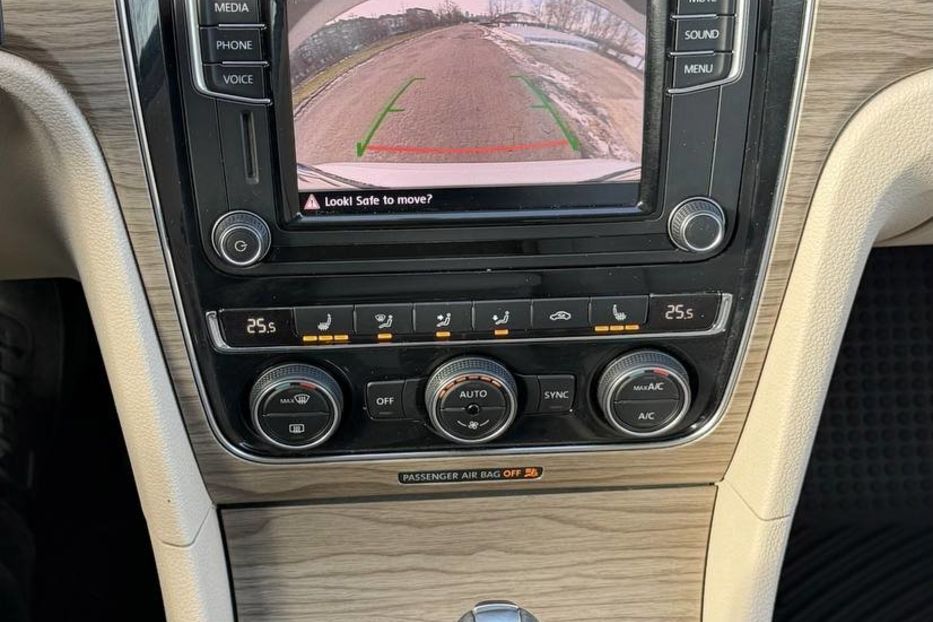 Продам Volkswagen Passat B7 2015 года в Днепре