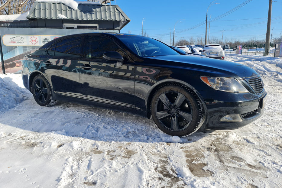 Продам Lexus LS 460 2007 года в Киеве