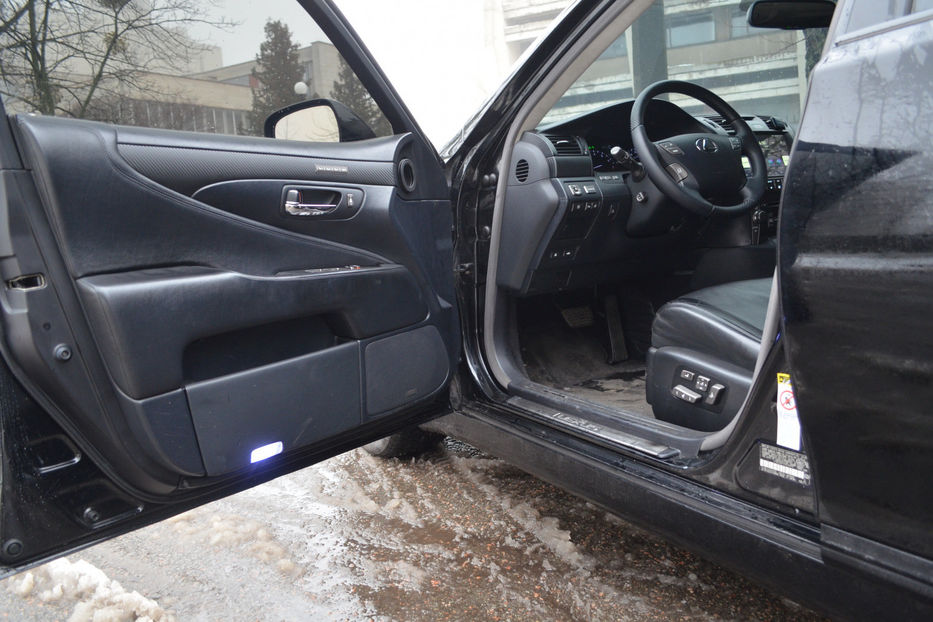 Продам Lexus LS 460 2007 года в Киеве