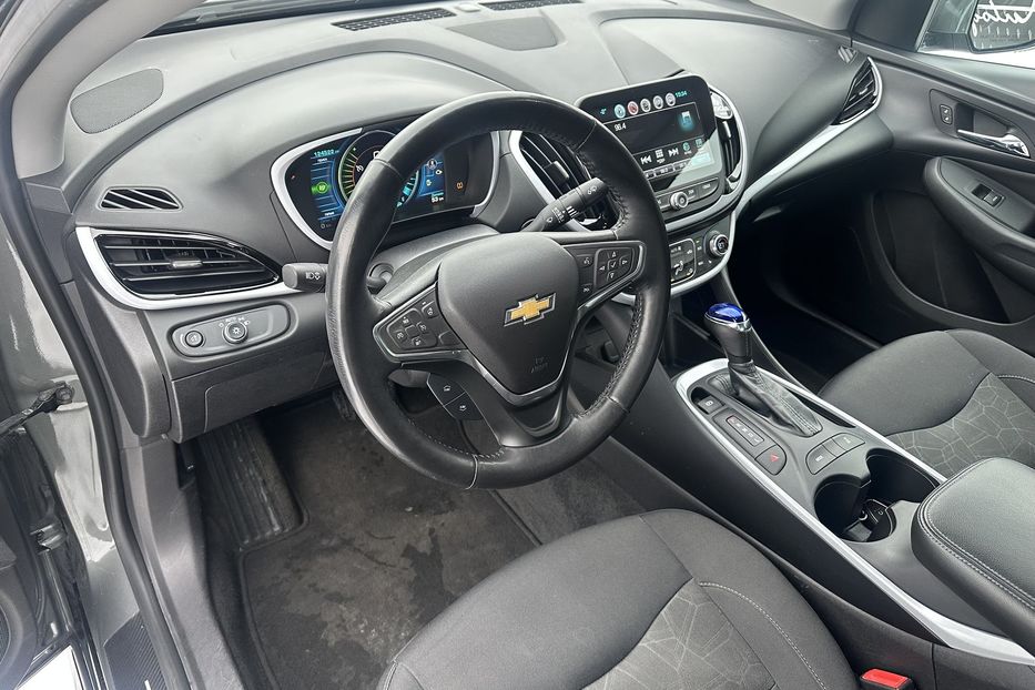 Продам Chevrolet Volt LT 2016 года в Киеве