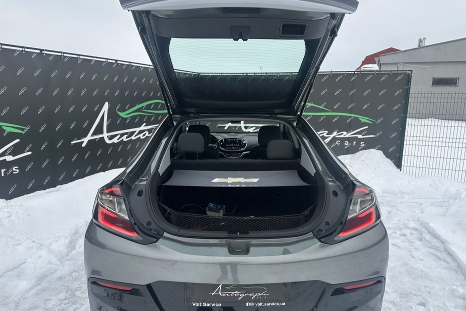 Продам Chevrolet Volt LT 2016 года в Киеве