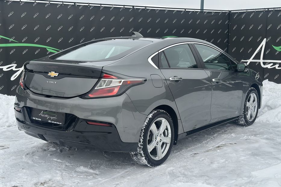 Продам Chevrolet Volt LT 2016 года в Киеве