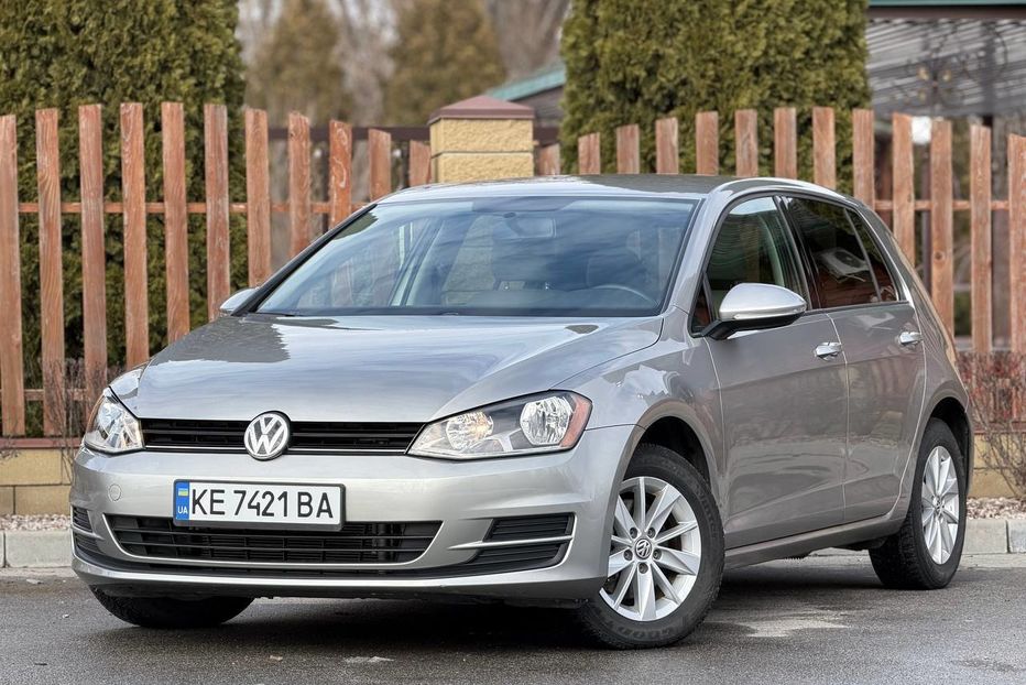 Продам Volkswagen Golf VII 2015 года в Днепре
