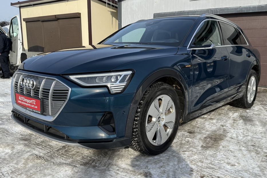 Продам Audi E-Tron 55 Full LED КАМЕРИ 360 ДОТЯЖКИ 2021 года в Львове