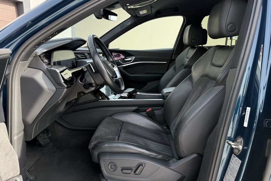Продам Audi E-Tron 55 Full LED КАМЕРИ 360 ДОТЯЖКИ 2021 года в Львове
