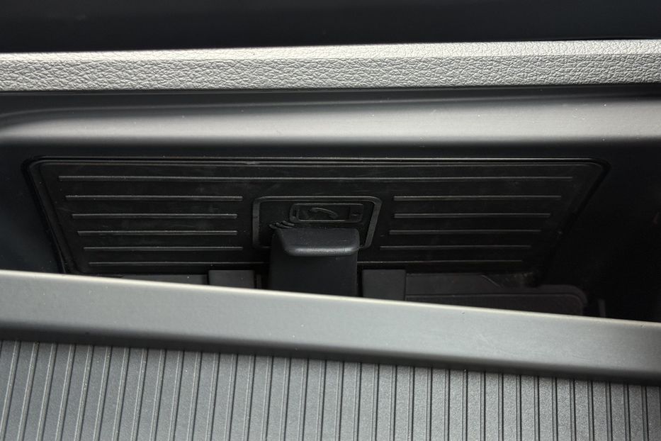 Продам Audi E-Tron 55 Full LED КАМЕРИ 360 ДОТЯЖКИ 2021 года в Львове