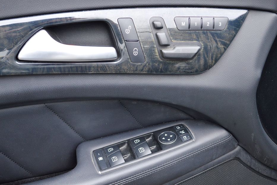 Продам Mercedes-Benz CLS-Class 2013 года в Одессе