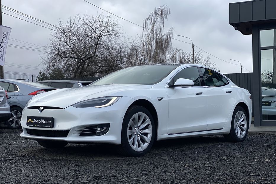 Продам Tesla Model S 2017 года в Луцке