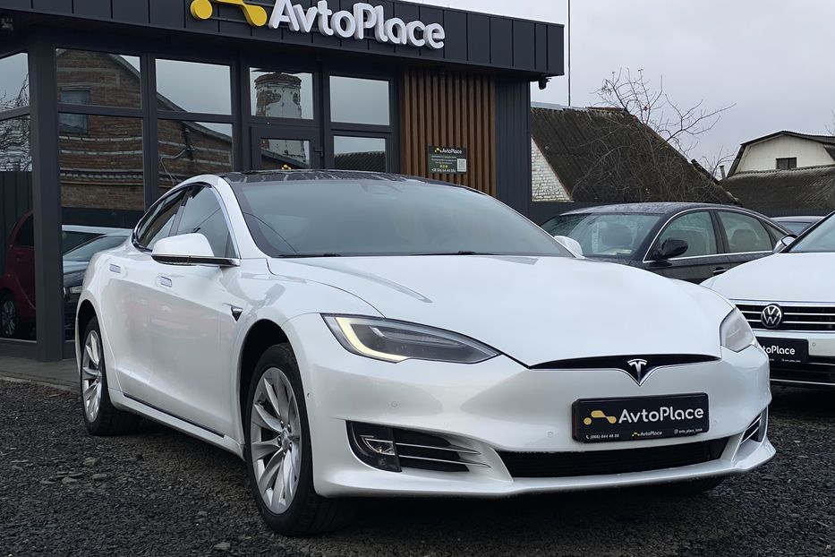 Продам Tesla Model S 2017 года в Луцке