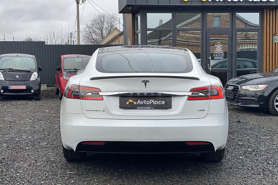 Продам Tesla Model S 2017 года в Луцке