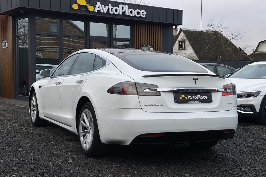 Продам Tesla Model S 2017 года в Луцке