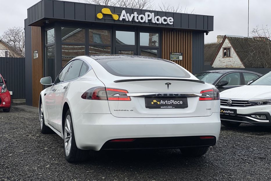 Продам Tesla Model S 2017 года в Луцке
