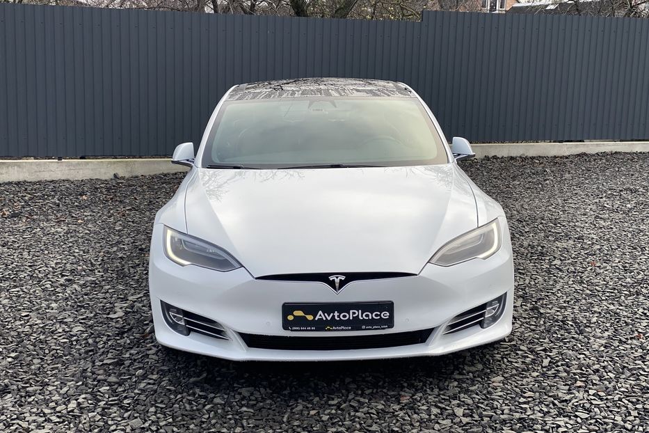 Продам Tesla Model S 2017 года в Луцке
