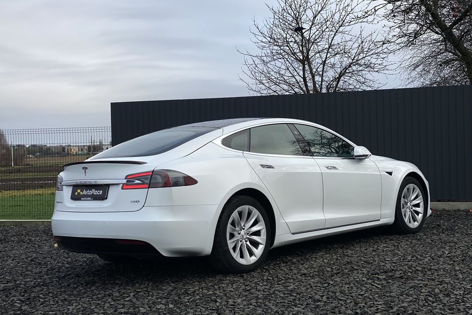 Продам Tesla Model S 2017 года в Луцке