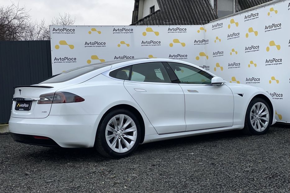 Продам Tesla Model S 2017 года в Луцке