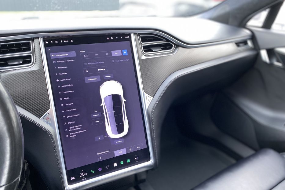 Продам Tesla Model S 2017 года в Луцке