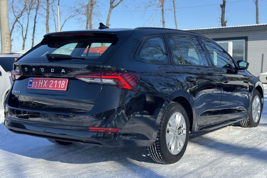 Продам Skoda Octavia A8 2022 года в г. Умань, Черкасская область