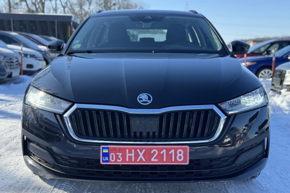 Продам Skoda Octavia A8 2022 года в г. Умань, Черкасская область