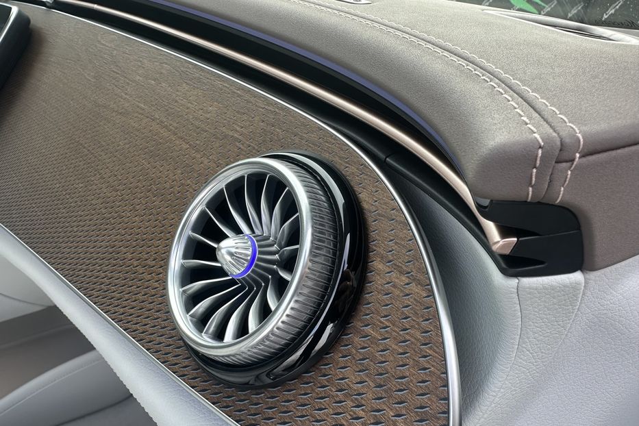 Продам Mercedes-Benz E-Class EQE AMG 4Matic 2024 года в Киеве