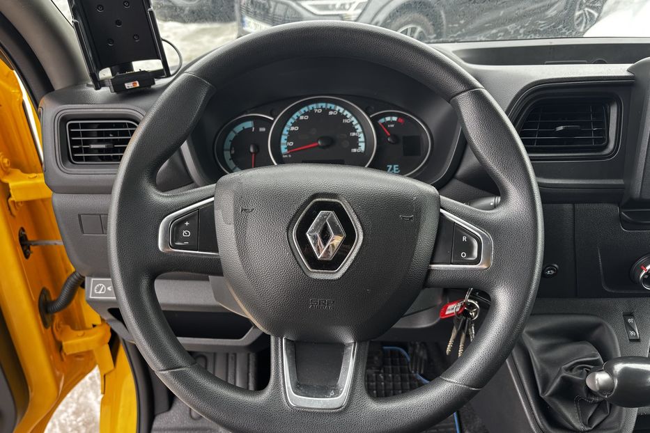 Продам Renault Master пасс. 36квт  авто у Львові 2020 года в Львове