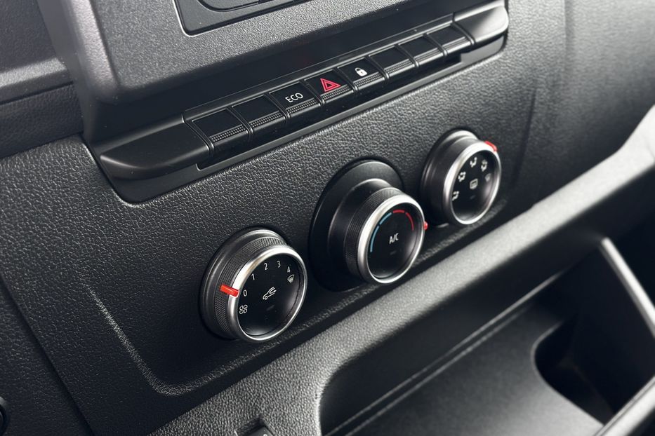 Продам Renault Master пасс. 36квт  авто у Львові 2020 года в Львове