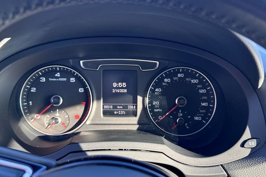 Продам Audi Q3 2017 года в Черновцах