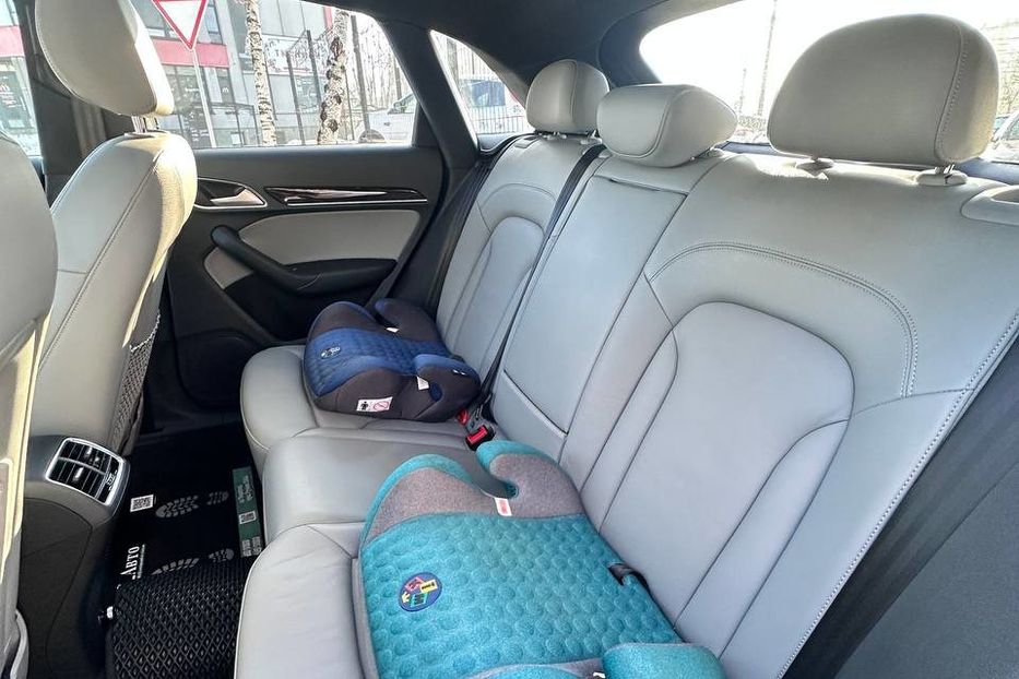 Продам Audi Q3 2017 года в Черновцах