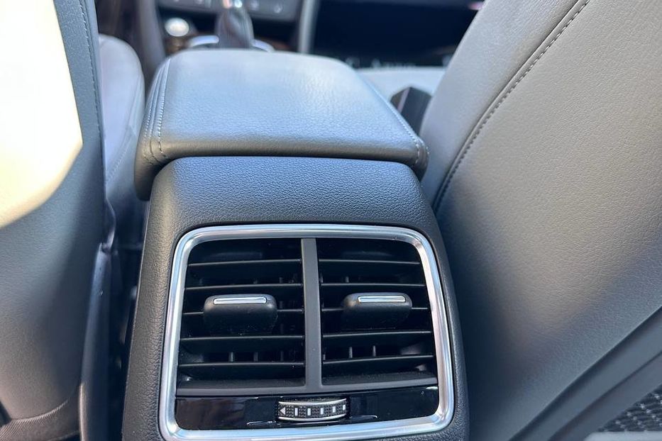 Продам Audi Q3 2017 года в Черновцах