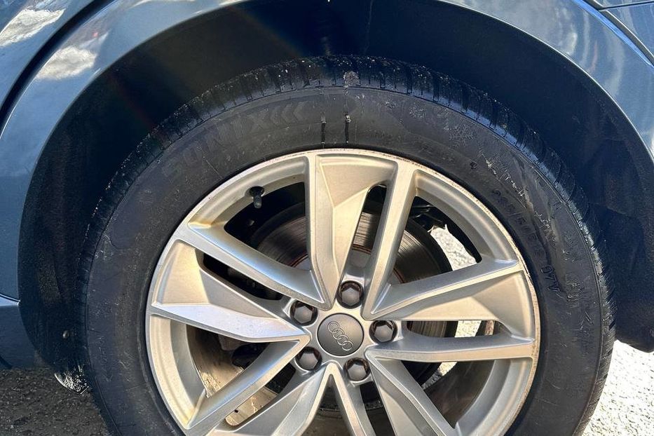 Продам Audi Q3 2017 года в Черновцах