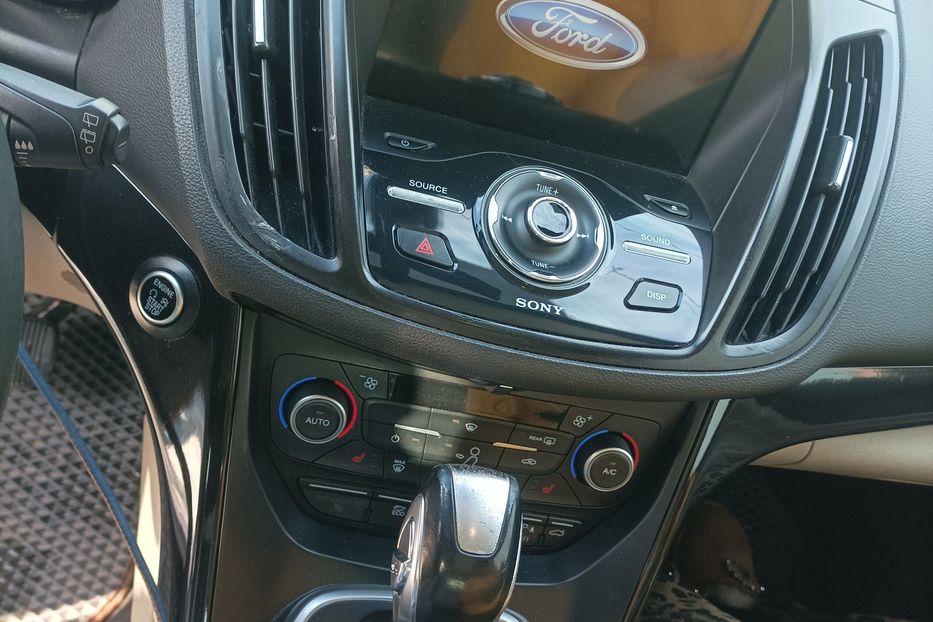 Продам Ford C-Max титаниум 2018 года в Одессе