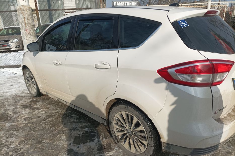 Продам Ford C-Max титаниум 2018 года в Одессе