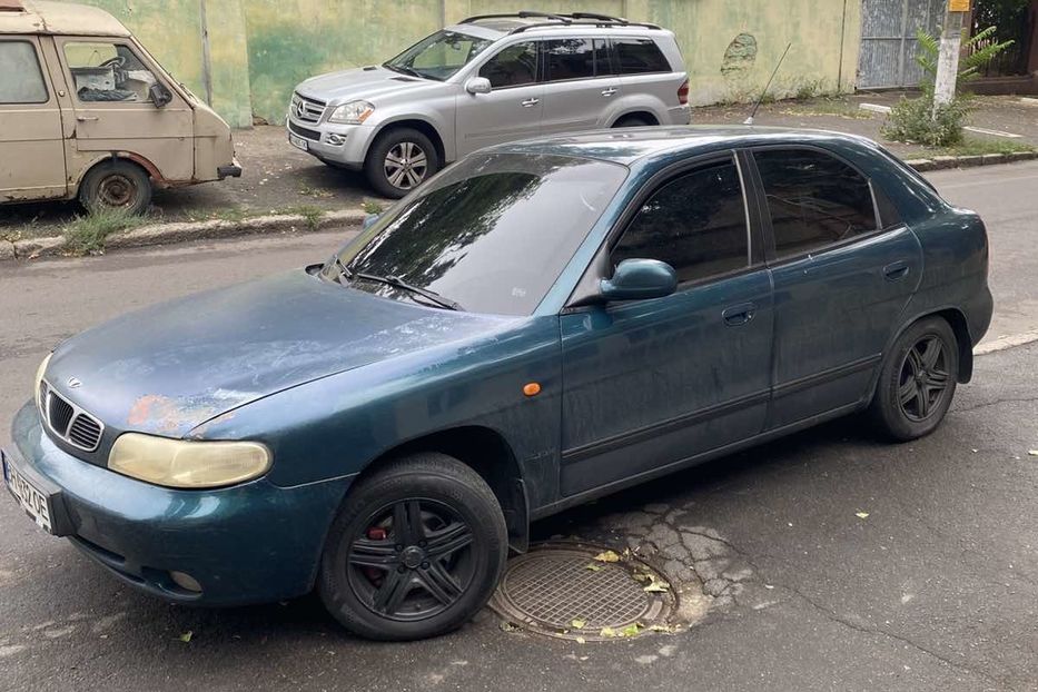 Продам Daewoo Nubira офицал 1998 года в Одессе