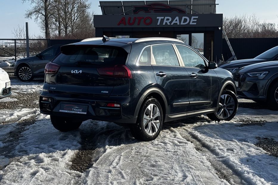 Продам Kia Niro 64квт авто у Львові 2021 года в Львове