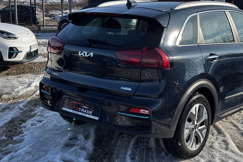 Продам Kia Niro 64квт авто у Львові 2021 года в Львове